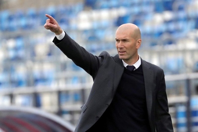 Khám phá cột mốc trong sự nghiệp bóng đá của Zidane 