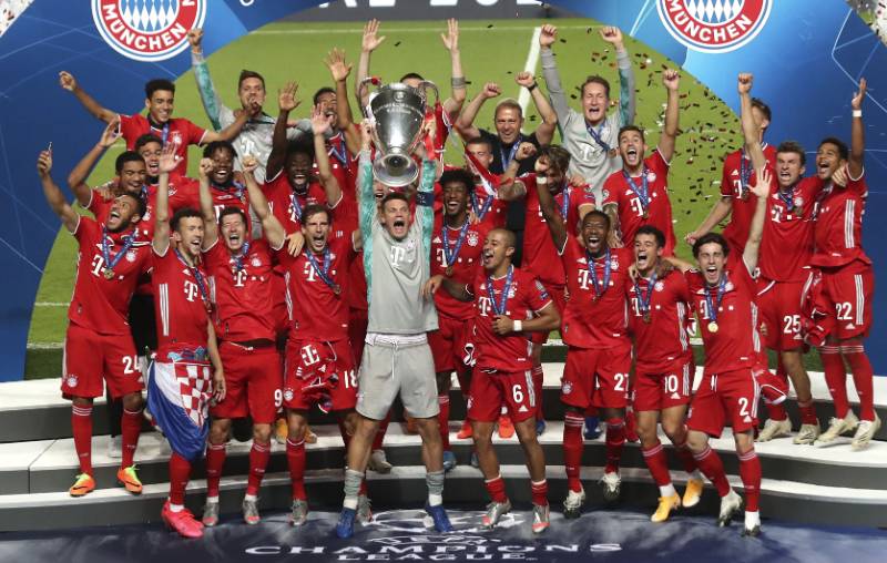 CLB bóng đá Bayern Munich cũng đạt thành công với nhiều lần giành cup vô địch