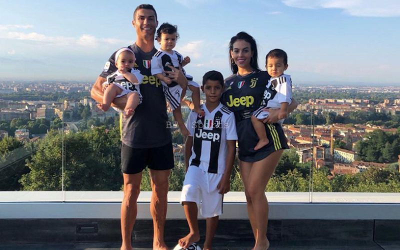 Gia đình hiện tại của Ronaldo